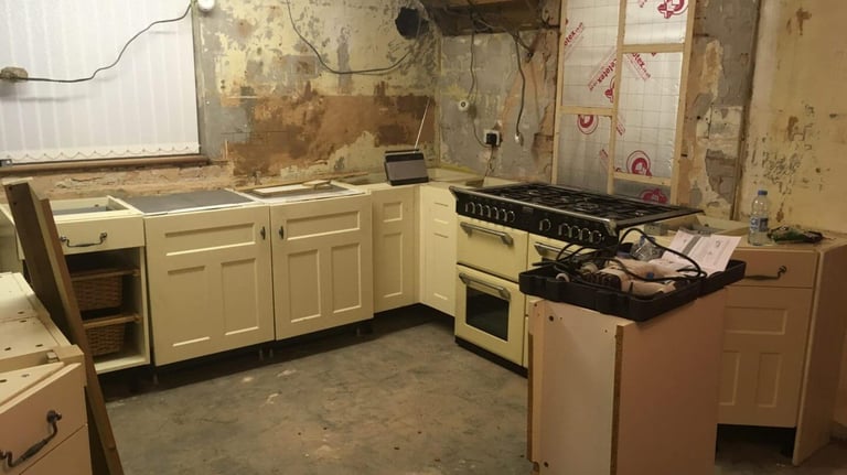 UK property missing kitchen and bathroom facilities qualifying for uninhabitable stamp duty claim