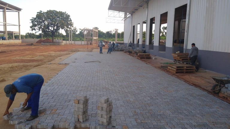 Assentamento de paver em Cuiabá