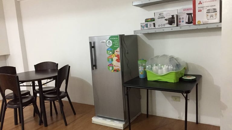 Jane's Vacation Rentals Manila Rivercity Residences
