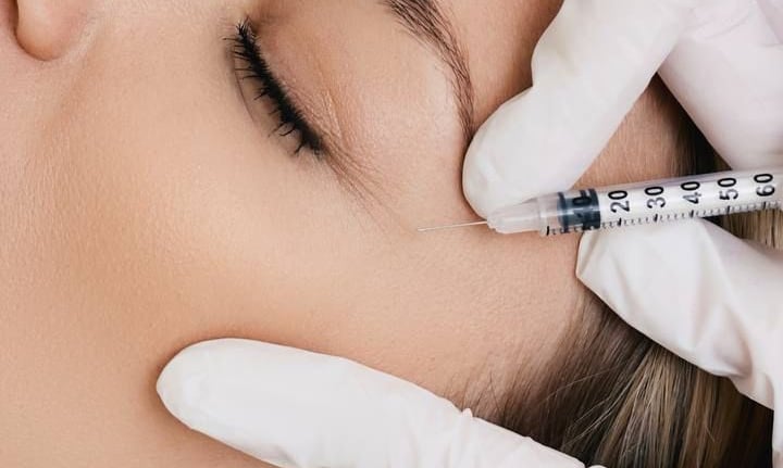Reduccion de arrugas, rejuvenecimiento facial.