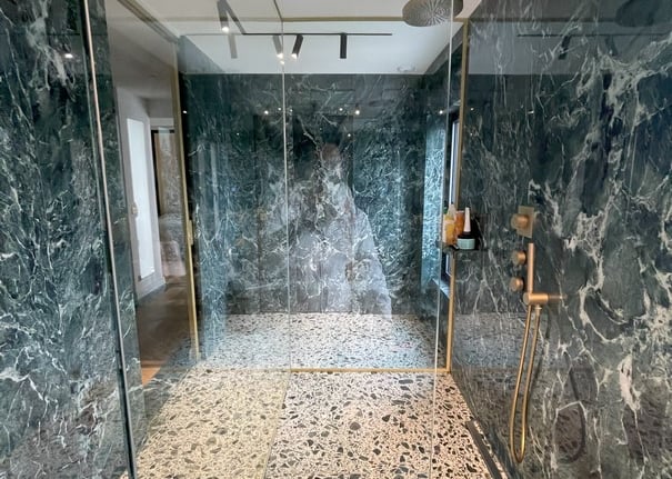 Salle de douche Alpi Verdi Saint Denis