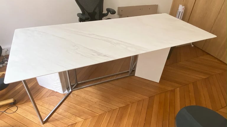 Table bureau Bianco Carrare