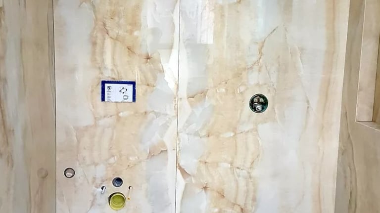 Salle de douche Gold Onyx