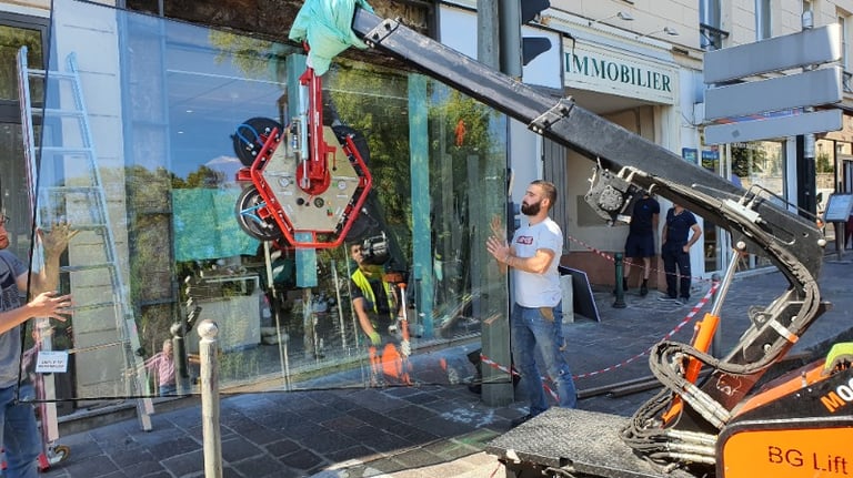 Remplacement vitrage magasin