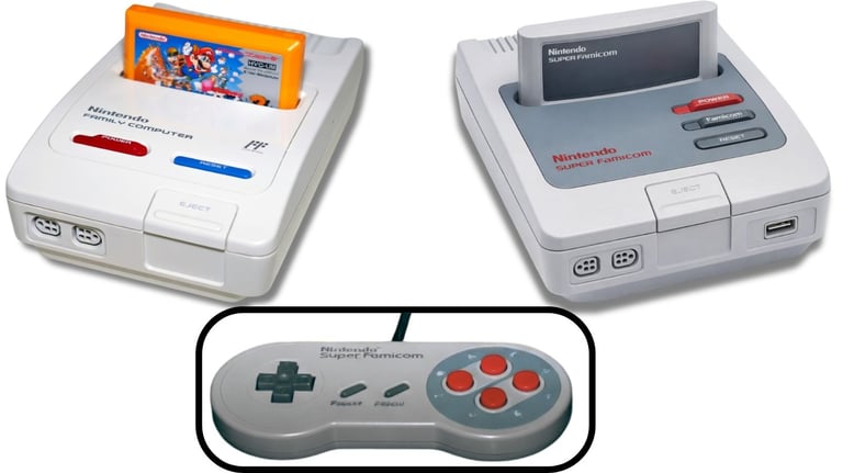 2 Prototipos de 1988, a esquerda o Adaptador Famicom e a direita o Super Famicom, controle ao centro