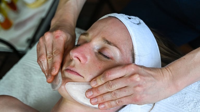 Isabelle facialiste propose des massages du visage pour raffermir et repulper votre peau