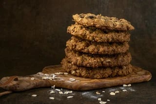 3-ingredient-no-bake-oatmeal-cookies