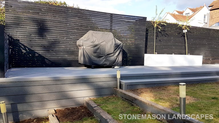 Plastic Composite Grey Modern Imitation Wooden Decking Terrace & Slatted Charcoal Fence