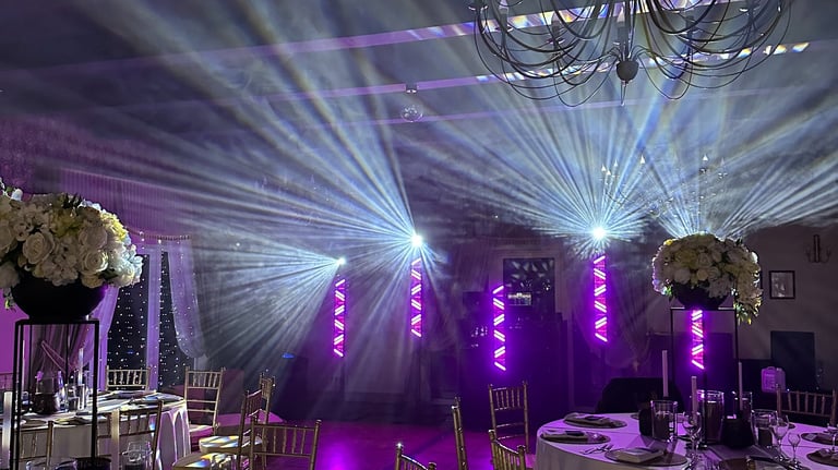 Stilingas renginio apšvietimas