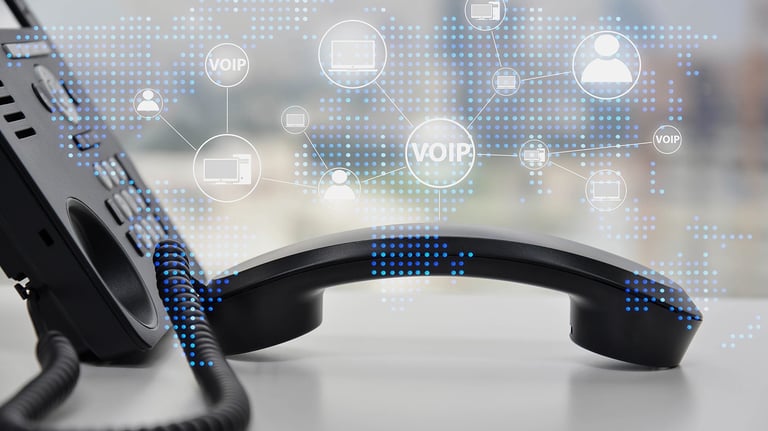 Soluciones de telefonía IP para mejorar la comunicación empresarial y reducir costos operativos.