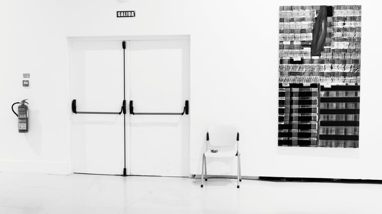 Sistemas de emergencia para respuesta rápida y protección integral en situaciones críticas.