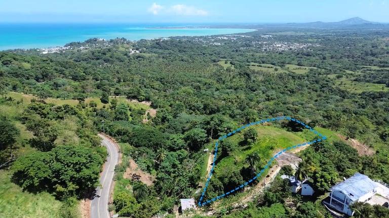Click to enlarge - Land for Sale Confotur