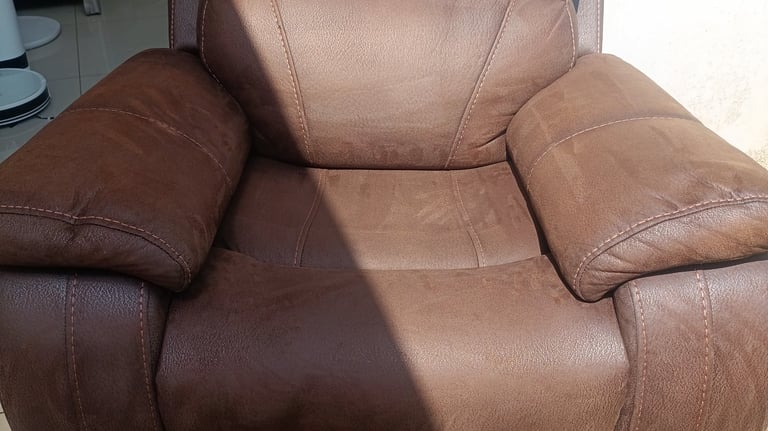 Cuci sofa santai - kangbersih