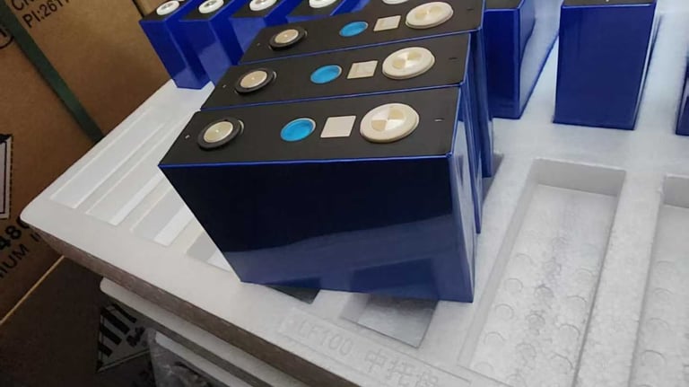 Prismatic LiFePO4 cells