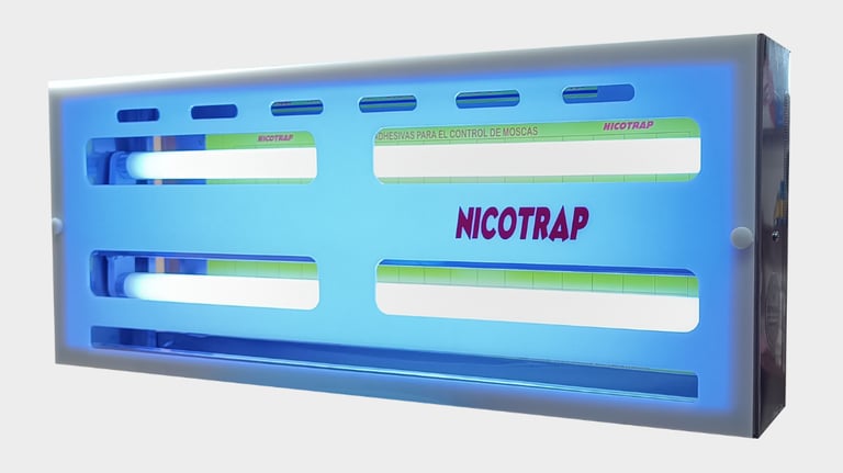 Insectocapturador UV para capturar moscas en la industria alimenticia