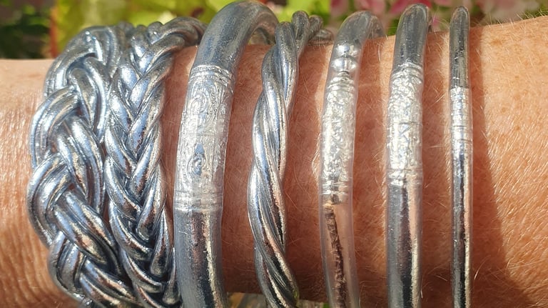Ensemble de nos références joncs bouddhistes couleur silver