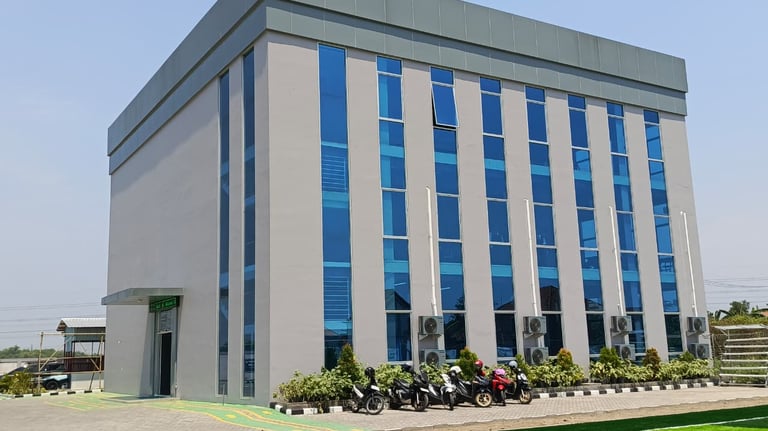 gedung smk asy-syarif mitra industri