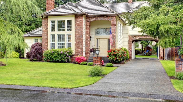 Concrete driveway repair and installation by West Linn Concrete, your trusted concrete repair company.