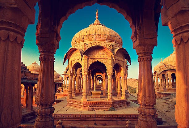 ancient memorial buildings in Jaisalmer
