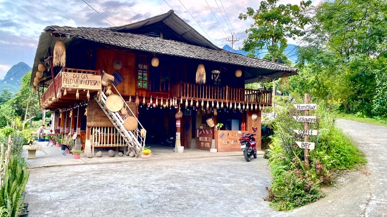 Du Gia Field View Homestay