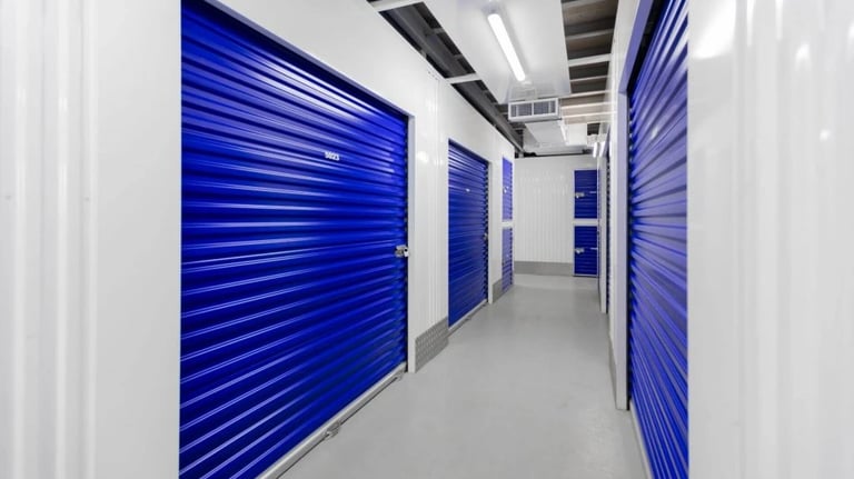 Industrial locker and cabin units for self-storage facility in Dubai
