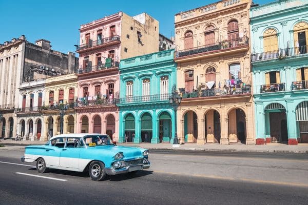 vehiculo en la habana - paquetes de viaje a cuba saliendo de mexico