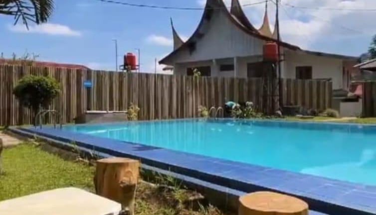 Villa dan kolam renang