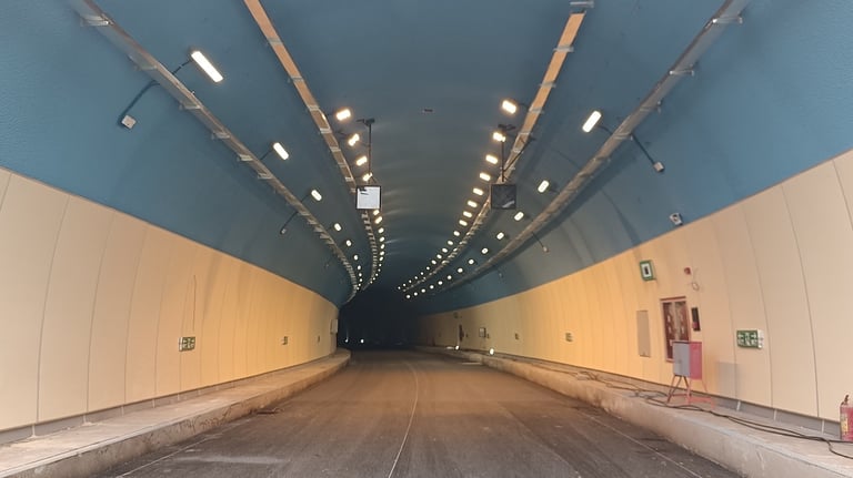 LED Tunnel lights for underground passages