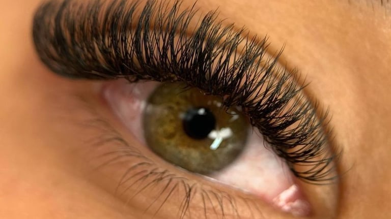 Curso de extensão de cílios Curitiba