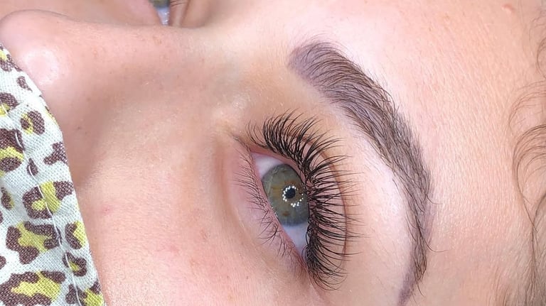 Curso de extensão de cílios Curitiba