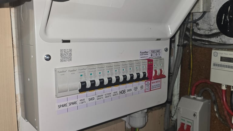 New consumer unit with DP Type A RCBO's and integral SPD with spare ways, Clearly labelled 
