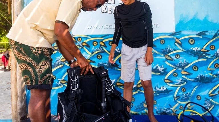 Scuba student learning from instructor