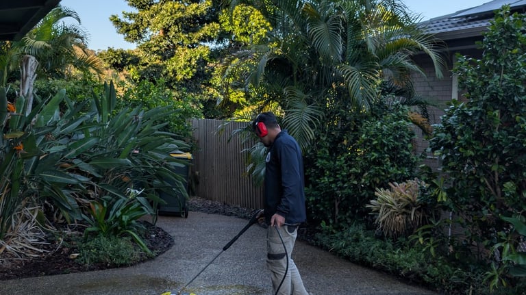 Golden Hands Pressure Cleaning Driveway Cleaning Brisbane