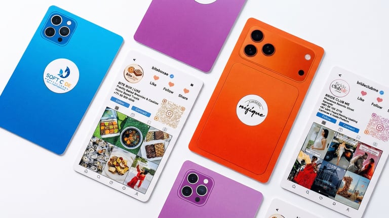 iPhone design business cards UAE: 400gsm matte rounded corners for creators & influencers.