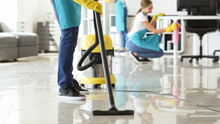 Lavage ou nettoyage des sols pour les professionnels en Haute-Savoie