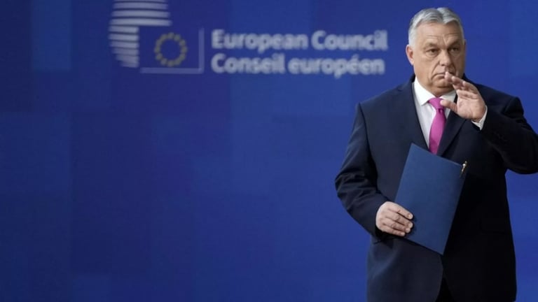 L'UE entre-ouvre sa porte à l'Ukraine, mais échoue à confirmer une nouvelle aide