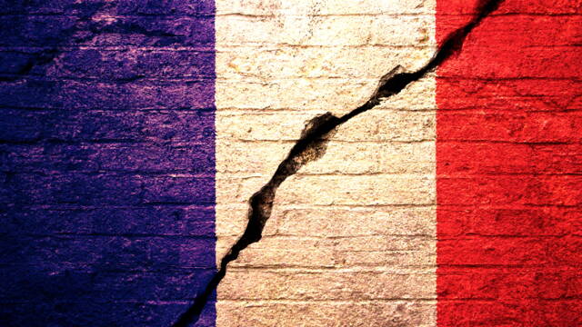 L’économie française «fonce-t-elle vers une crise grecque puissance dix ?»