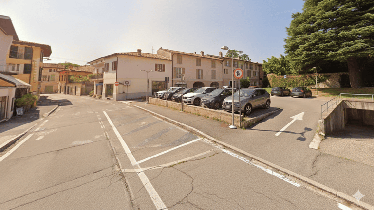 Parcheggio antistante Affittacamere Mary