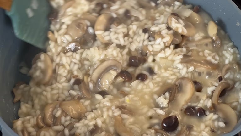 Cook the risotto, stir often and wait for the liquid to be absorbed before adding more