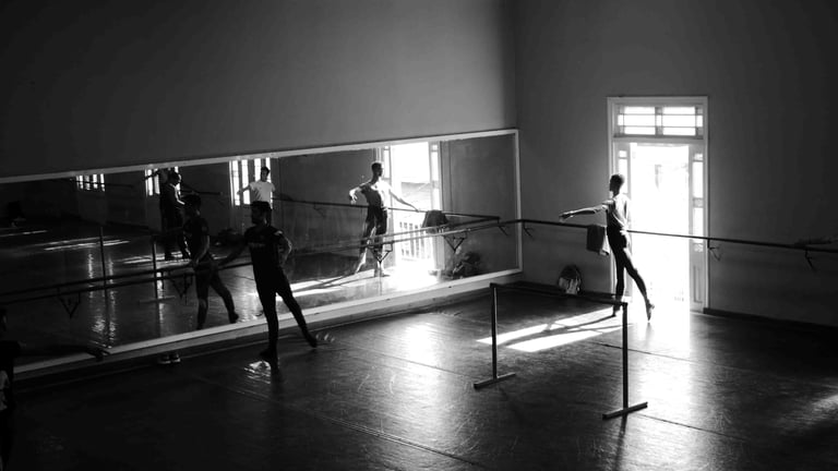 photo noir et blanc, danseurs, ballet de cuba