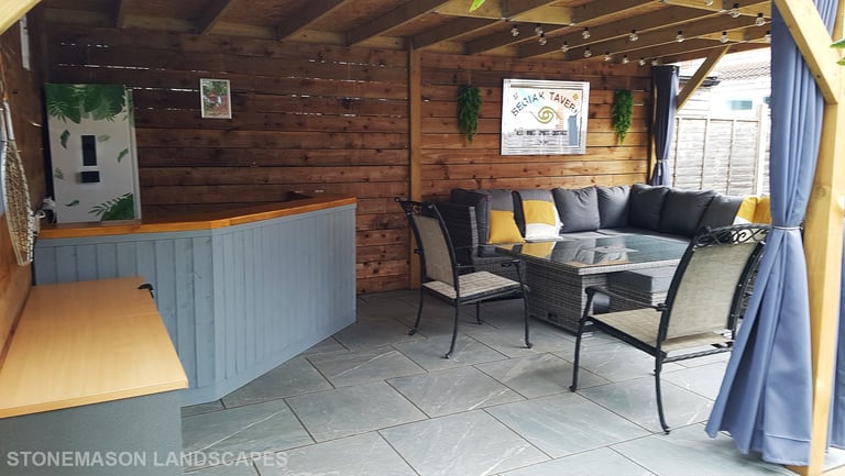 Gazebo Pergola Shelter Garden Bar Romford - Hornchurch - Gidea Park - Upminster - Brentwood