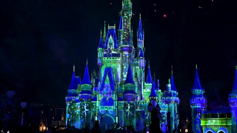 The Frozen Holiday Surprise (Magic Kingdom) - castle view