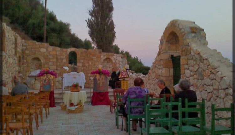 old village BBQ and dinner, local wine and outstanding view in Kefalonia