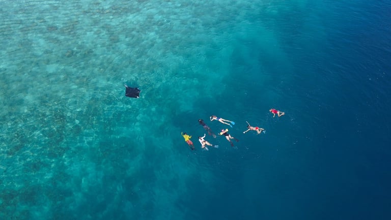 Guest enjoying manta snorkeling and eco-friendly stays in Ukulhas