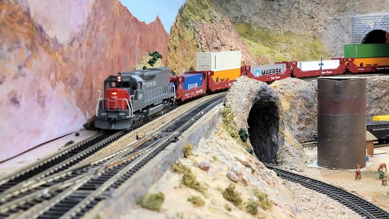 Southern Pacific locomotive at Gilbert model railroad club