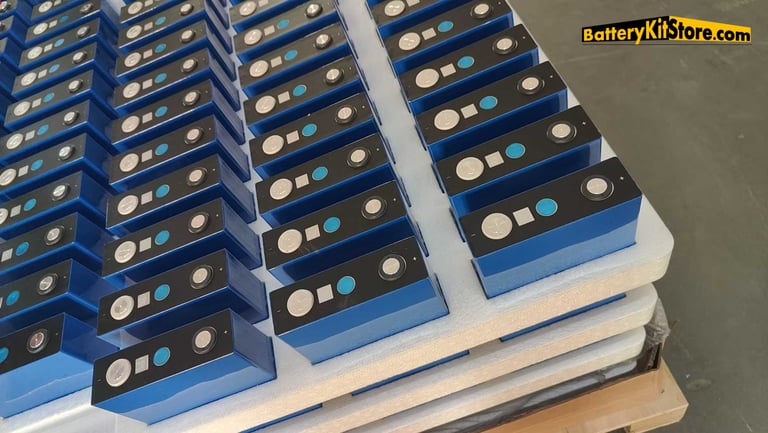a pallet of LiFePO4 prismatic battery cells