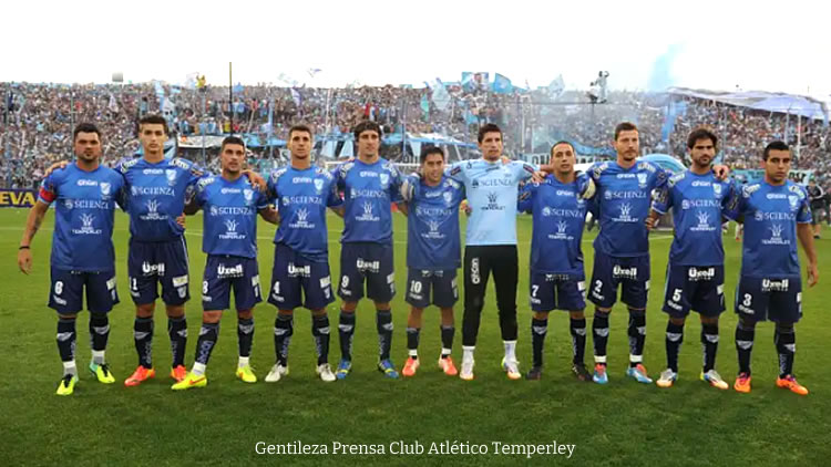 Temperley asciende nuevamente a Primera División (2014)