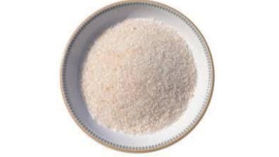 Coarse Himalayan pink salt pieces used for cooking and seasoning
