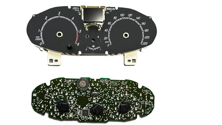 Cuadro visto desde su placa interna de demostracion para comprender como en Clairicar hacemos las reparaciones de cuadros