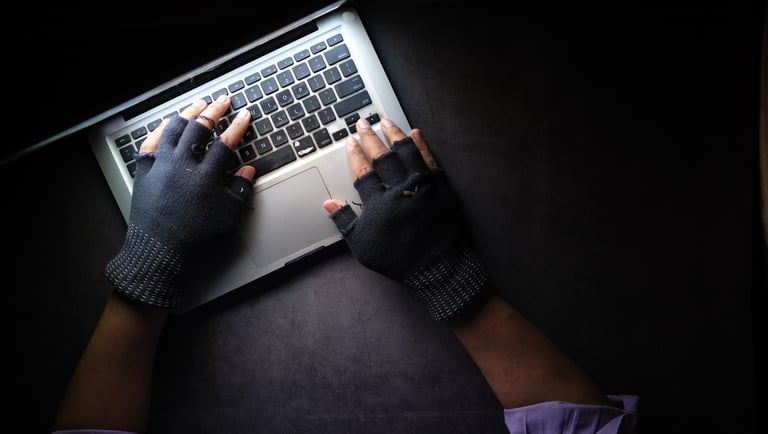 E-mail falsos